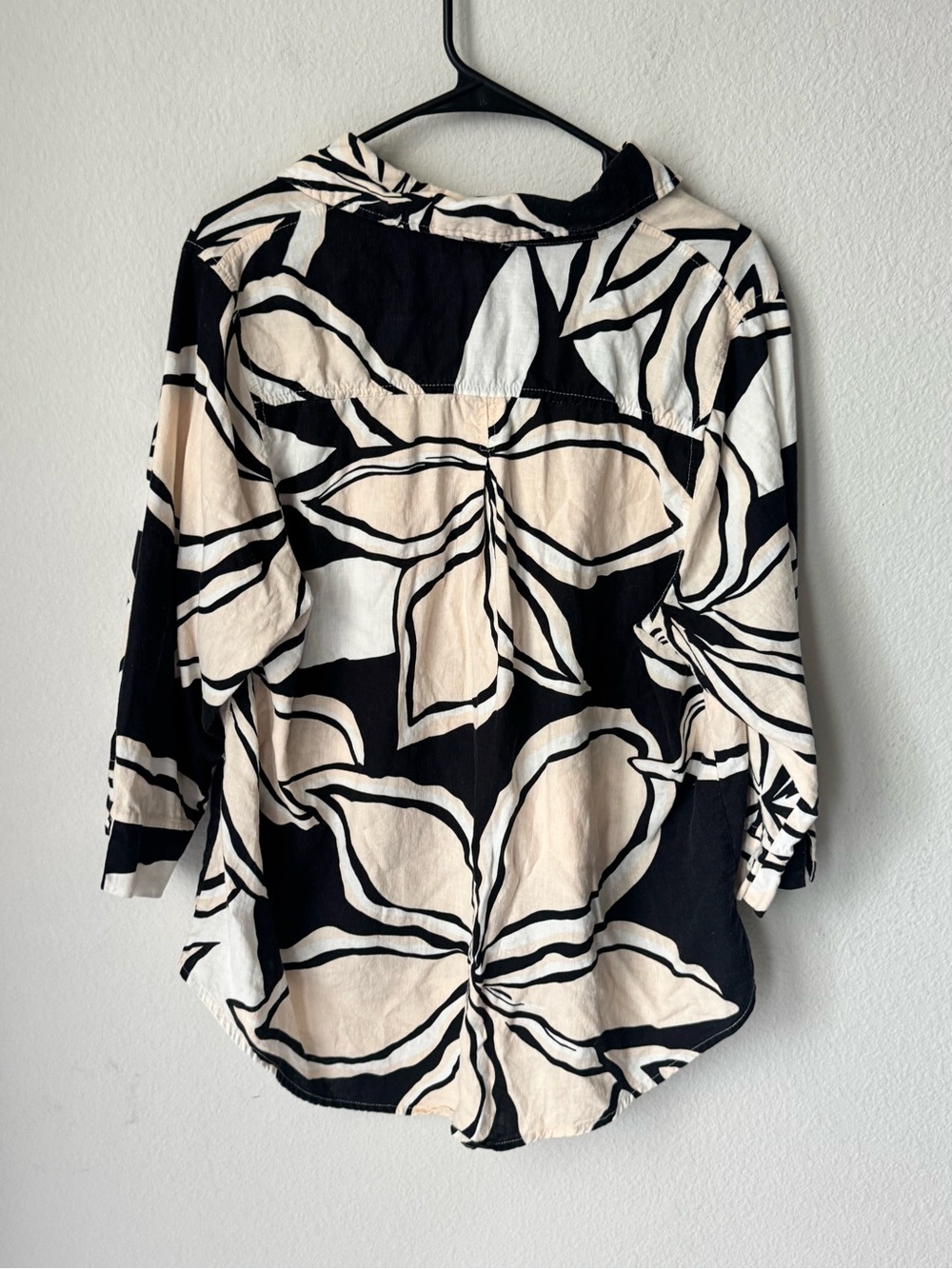 Rachel Black & Cream Floral Button-Down Shirt - Picture 6 of 8